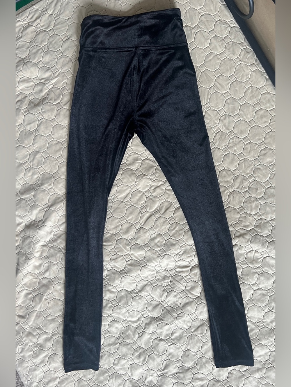 New Hollister Ultra High-Rise Velvet Leggings Black XS